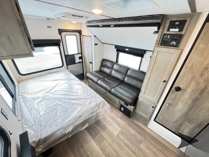 2026 Wayfinder RV GO LITE CLOUDBREAKER - Photo 4