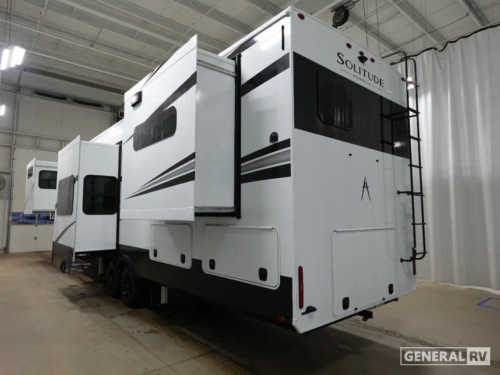 2026 Grand Design Solitude 390RK - Photo 4