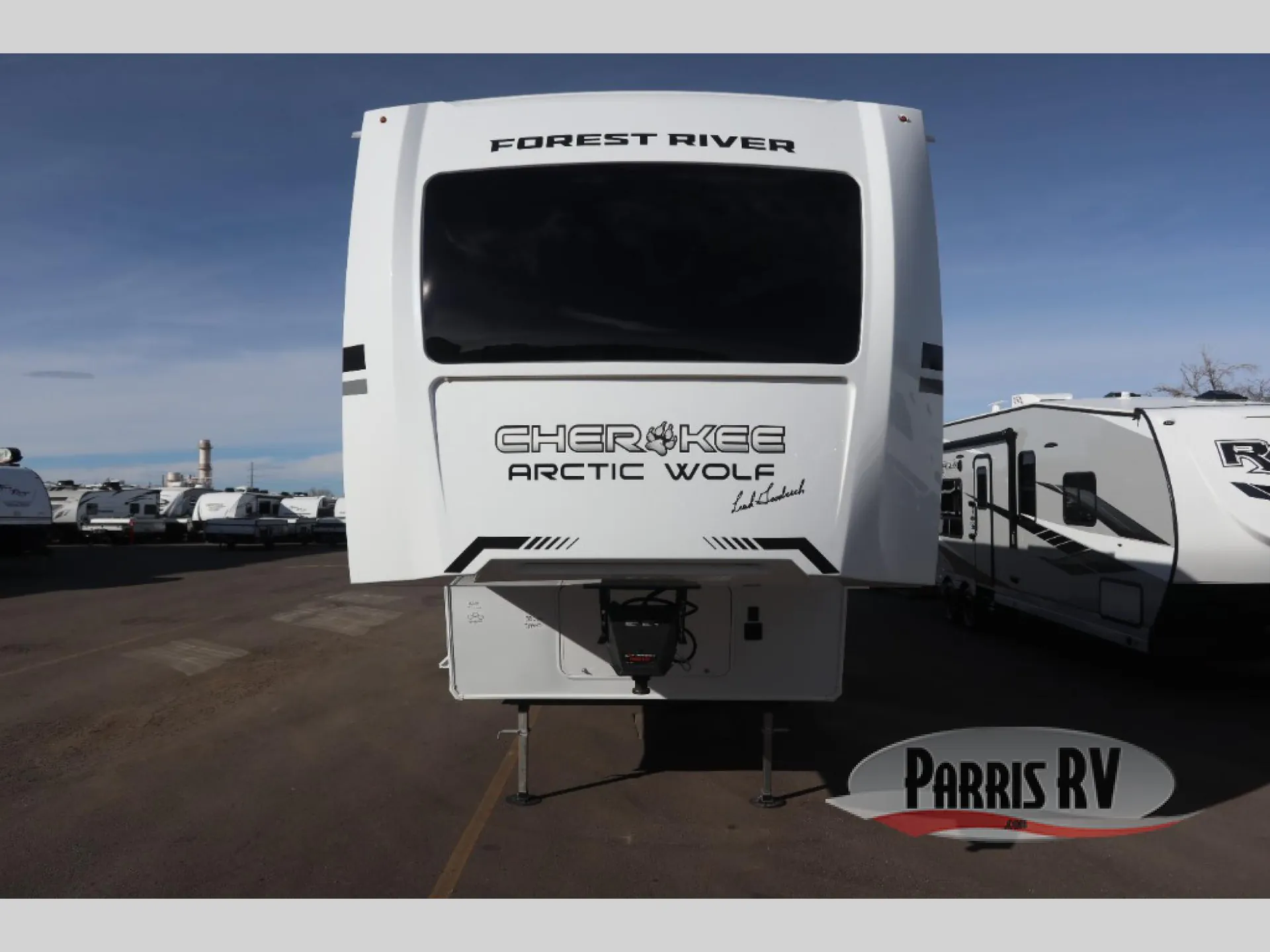 2026 Forest River Cherokee Arctic Wolf 38LEAHG - Photo 3