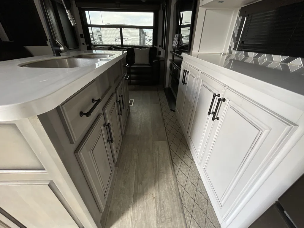 2022 Keystone Montana 3231CK, Photos photo 13
