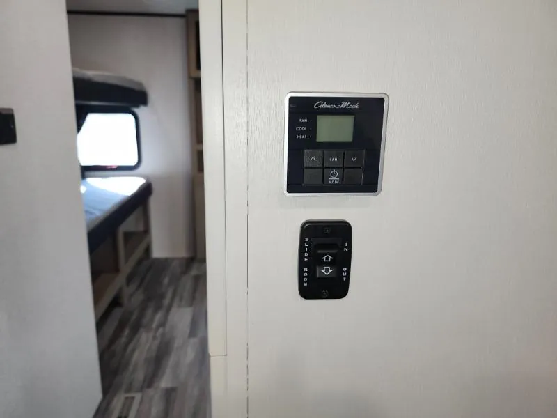 2026 Jayco Jay Flight SLX 321BDS, Photos photo 28