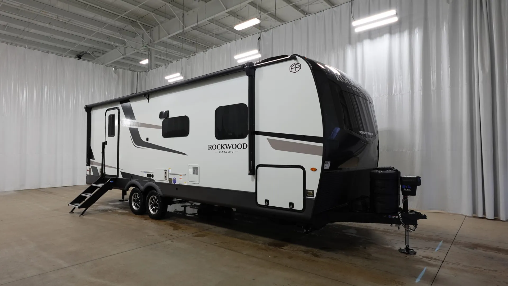 2026 Forest River Rockwood Ultra Lite 2606WS - Photo 2