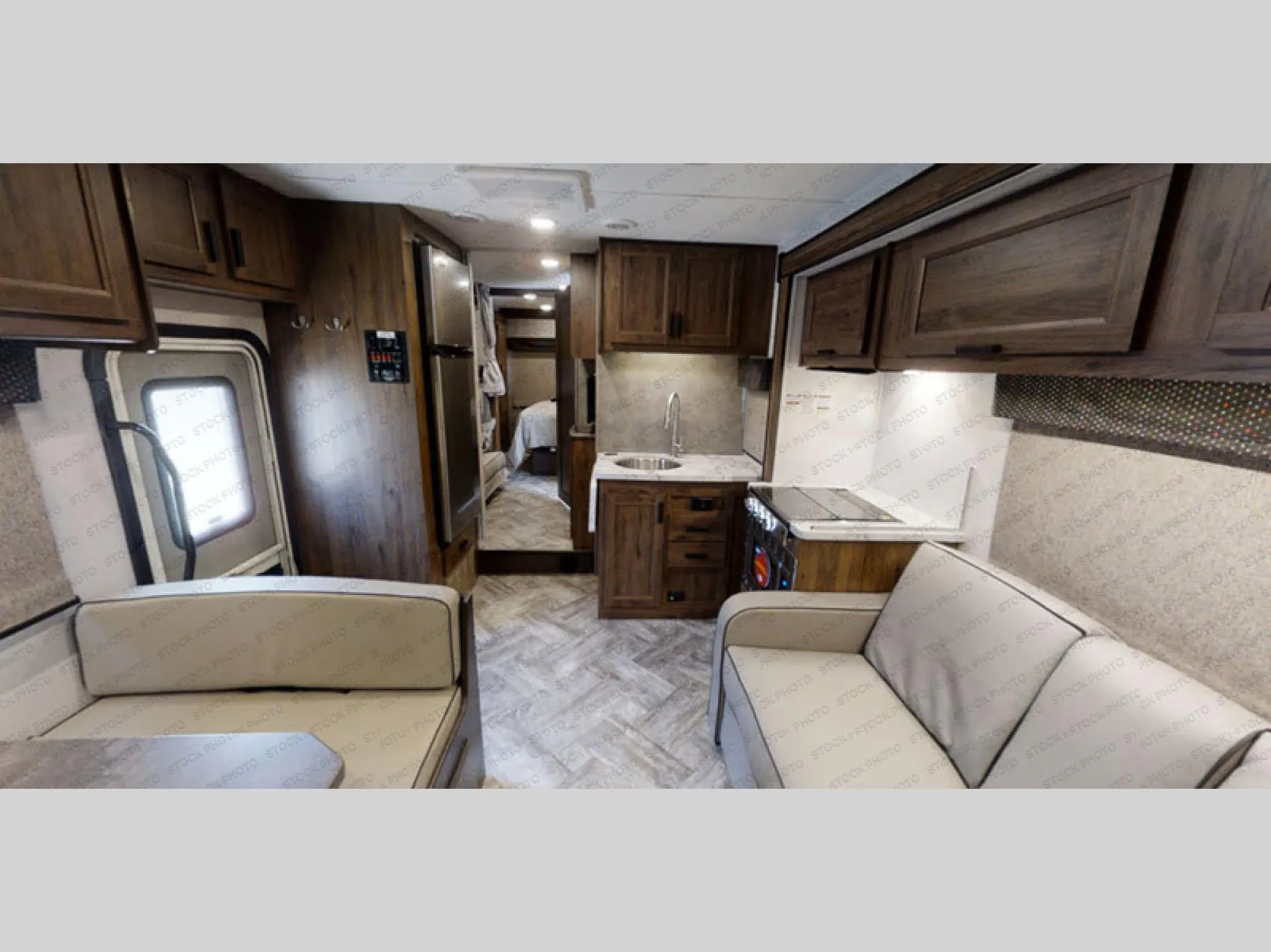 2023 Forest River Sunseeker LE 3250DSLE - Photo 3