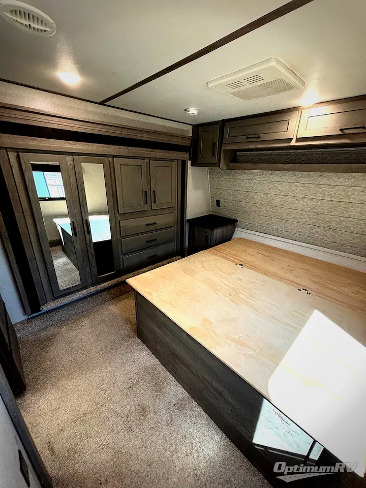 2019 Keystone Raptor 415, Photos photo 6