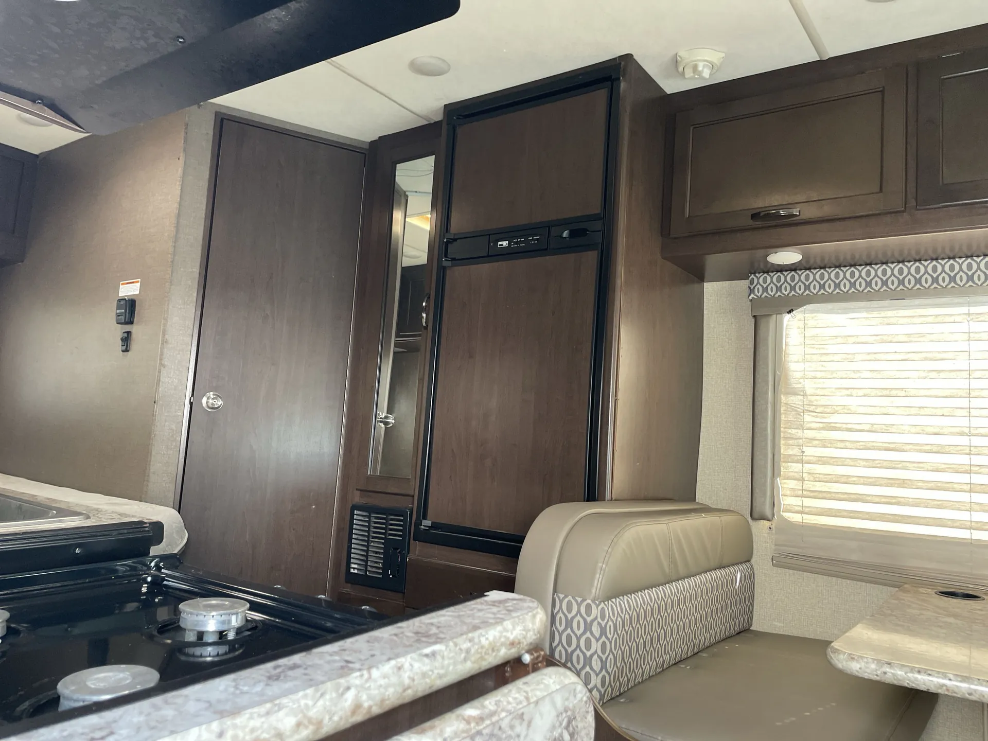 2017 Thor Motor Coach Freedom Elite 23H - Photo 4