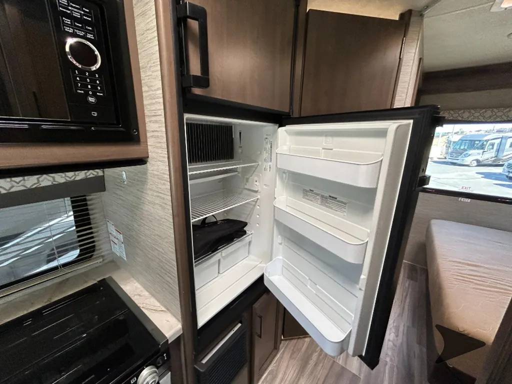 2021 Thor Motor Coach Freedom Elite 22FE, Photos photo 18