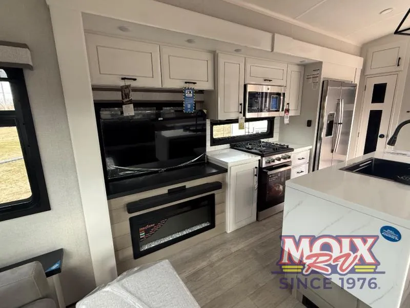 2026 Jayco Pinnacle 36FBTS - Photo 4