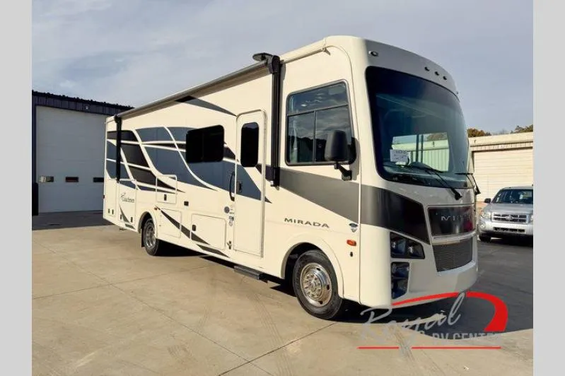 2022 Coachmen Mirada 29FW - Photo 2