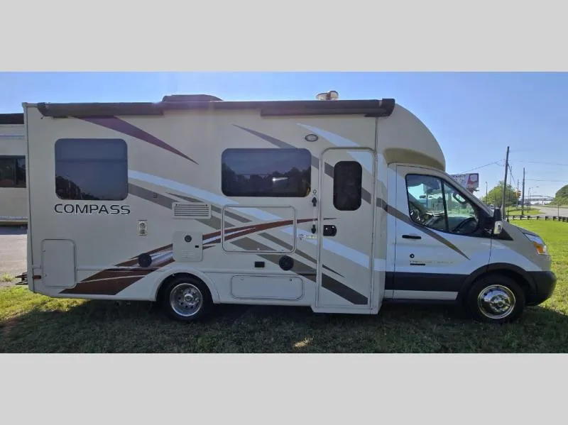 2016 Thor Motor Coach Compass 23TR - Main photo