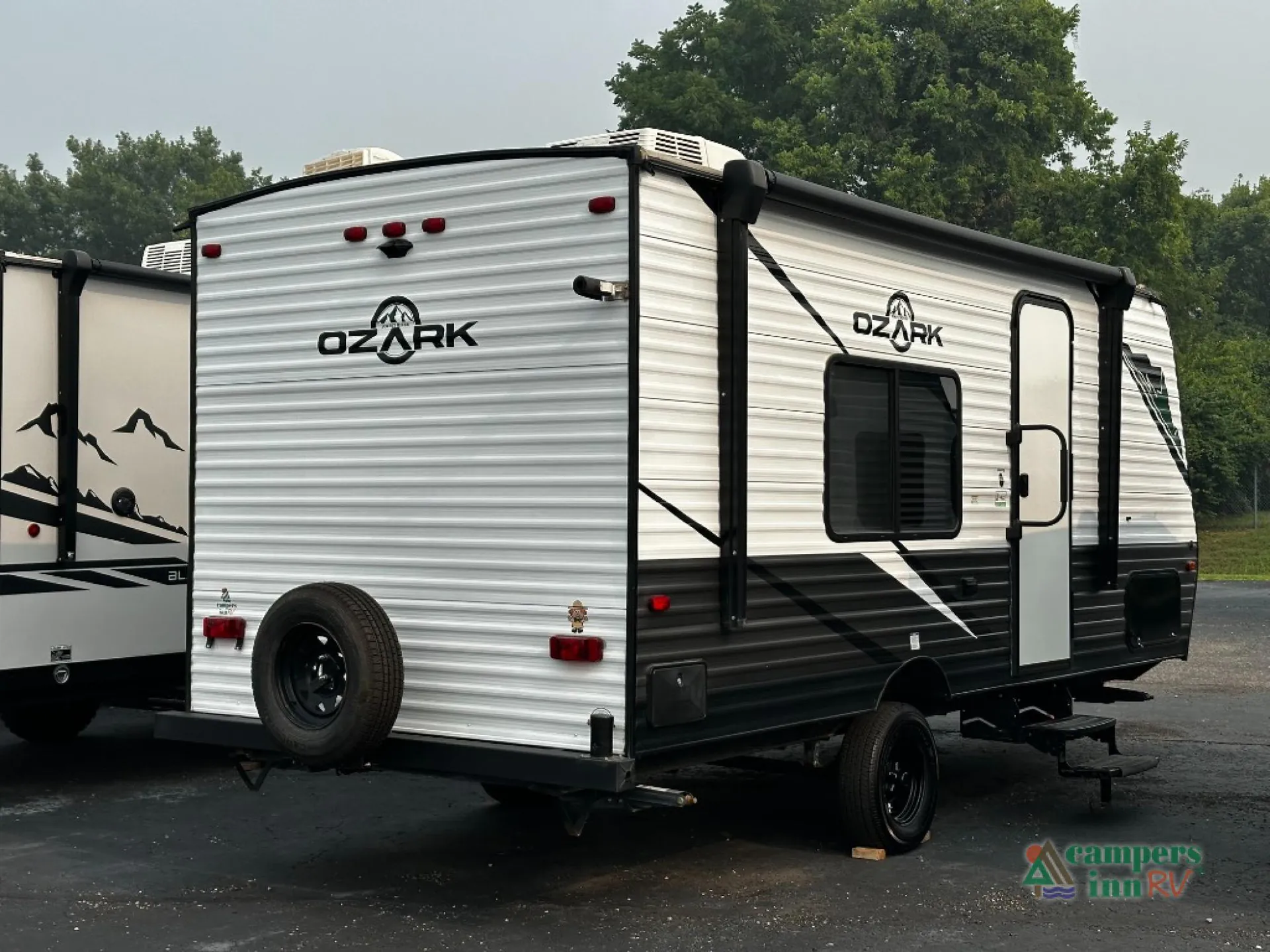 2022 Forest River Ozark 1660FQ - Photo 3