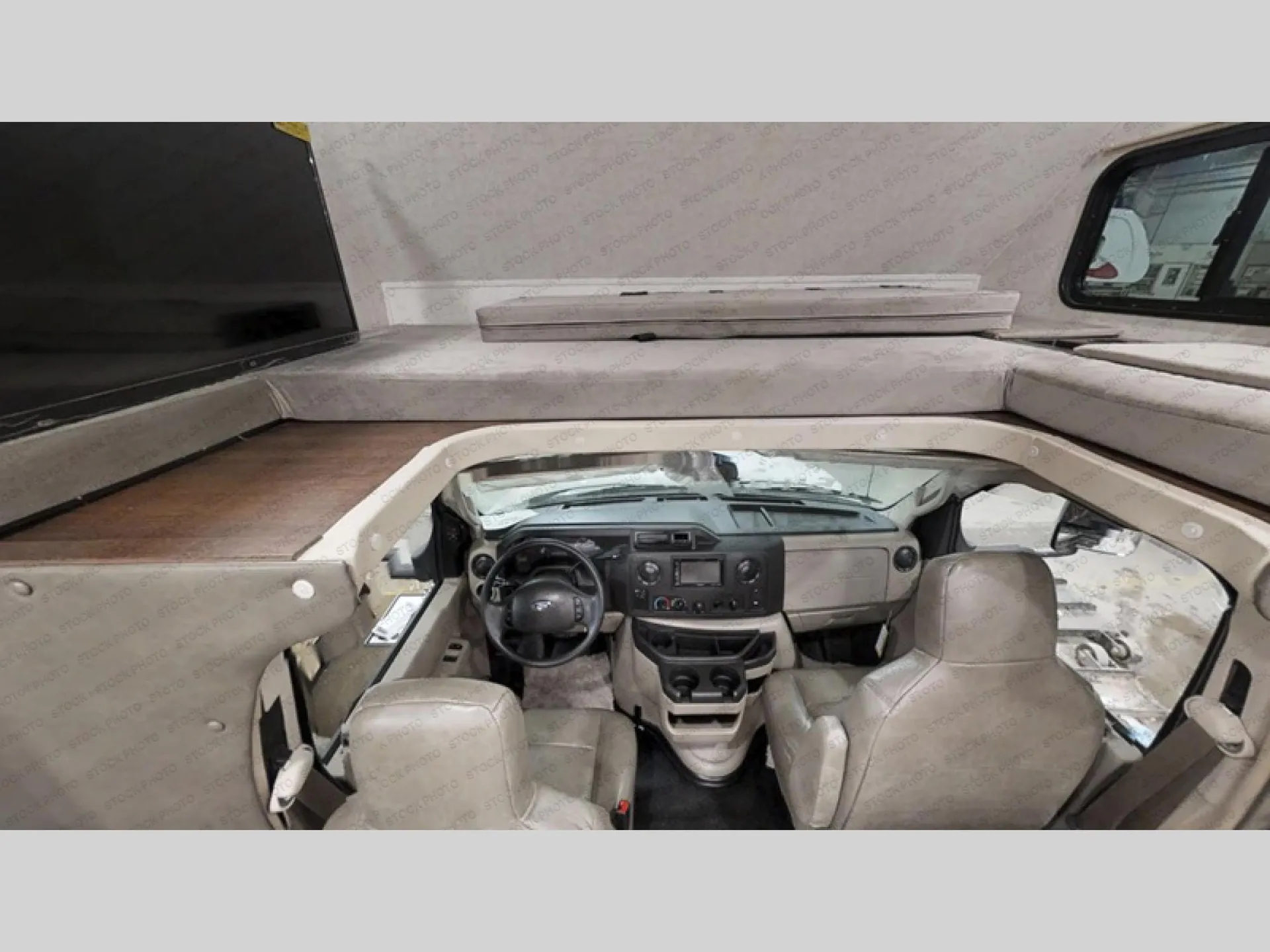 2020 Forest River Sunseeker 3050S - Photo 4