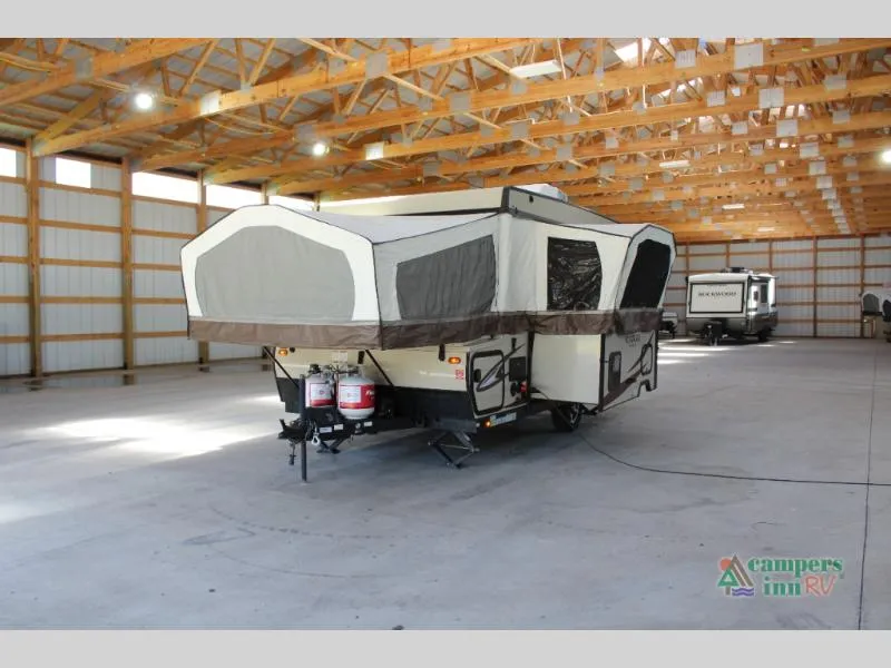2018 Forest River RV Rockwood Premier 2514G - Photo 4