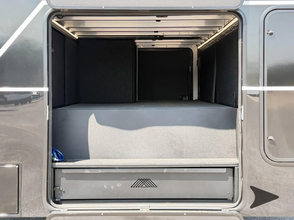 2025 Brinkley Model G 3970, Photos photo 20