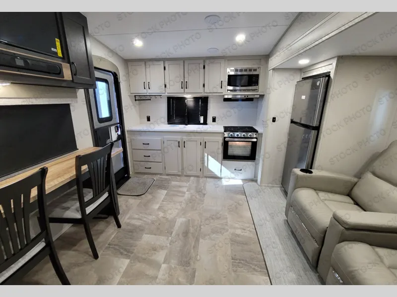 2027 Coachmen Chaparral Lite 235RK - Photo 3