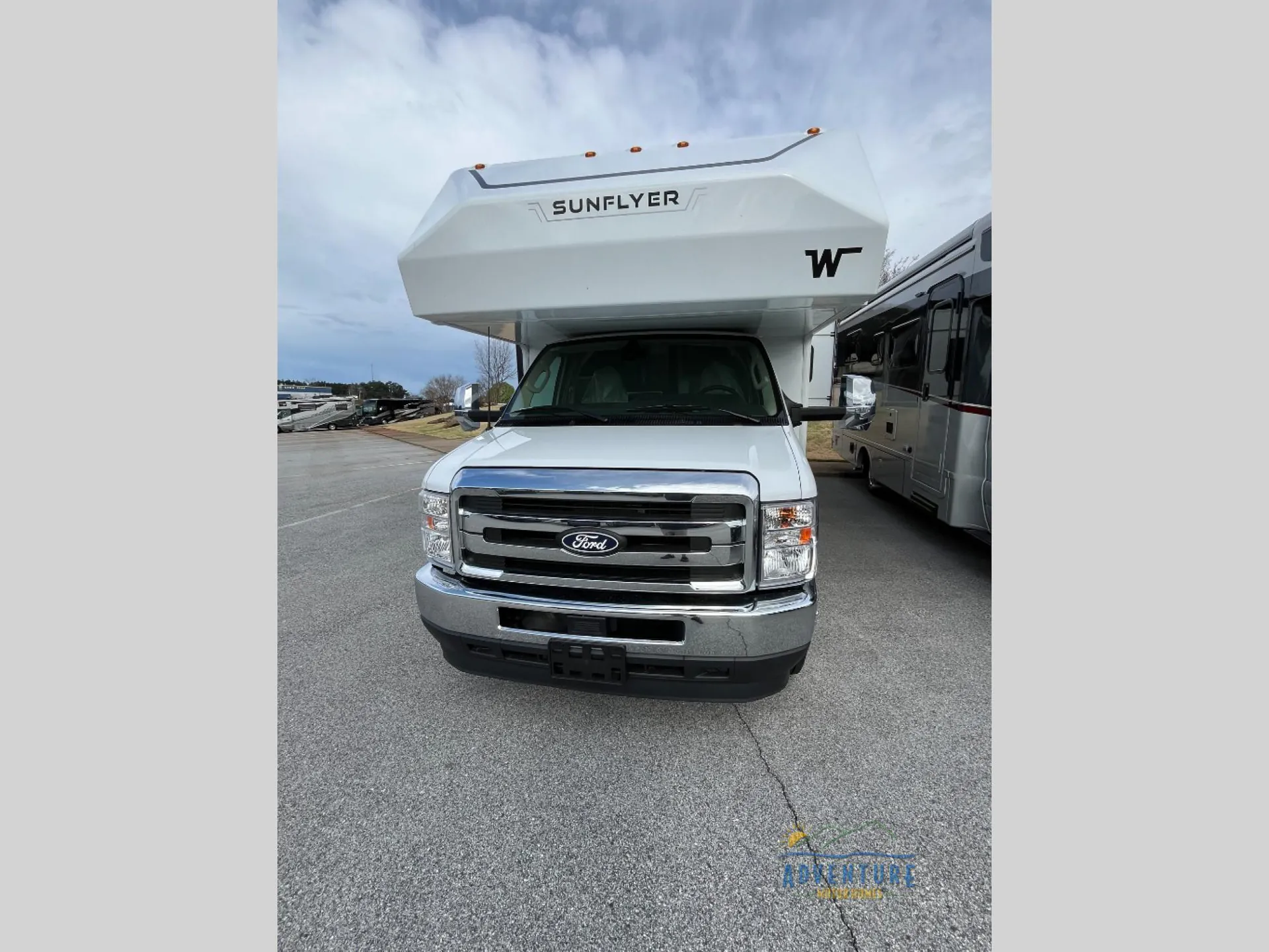 2027 Winnebago Sunflyer 22RS - Photo 3