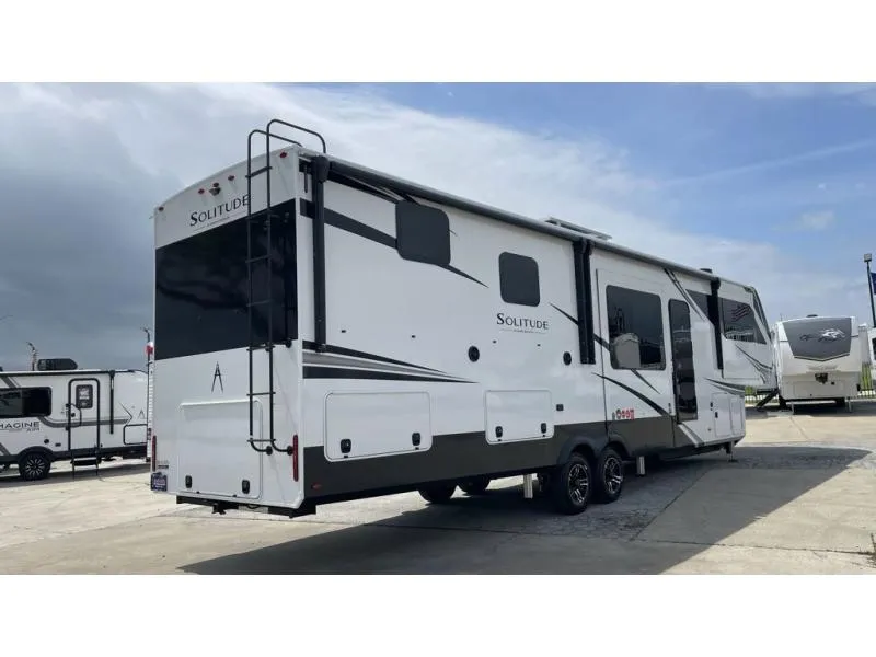 2026 Grand Design Solitude 380FL - Photo 4