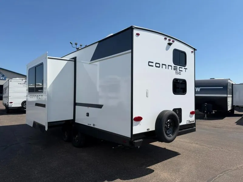 2027 KZ Connect SE C241BHKSE - Photo 4