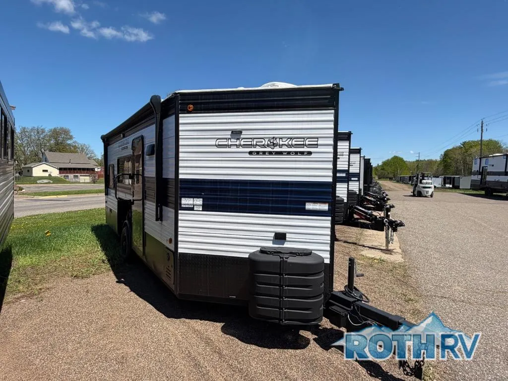 2026 Forest River Cherokee Grey Wolf 17MP - Photo 3