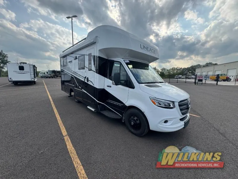 2026 Grand Design Lineage Series M 25TK - Photo 2
