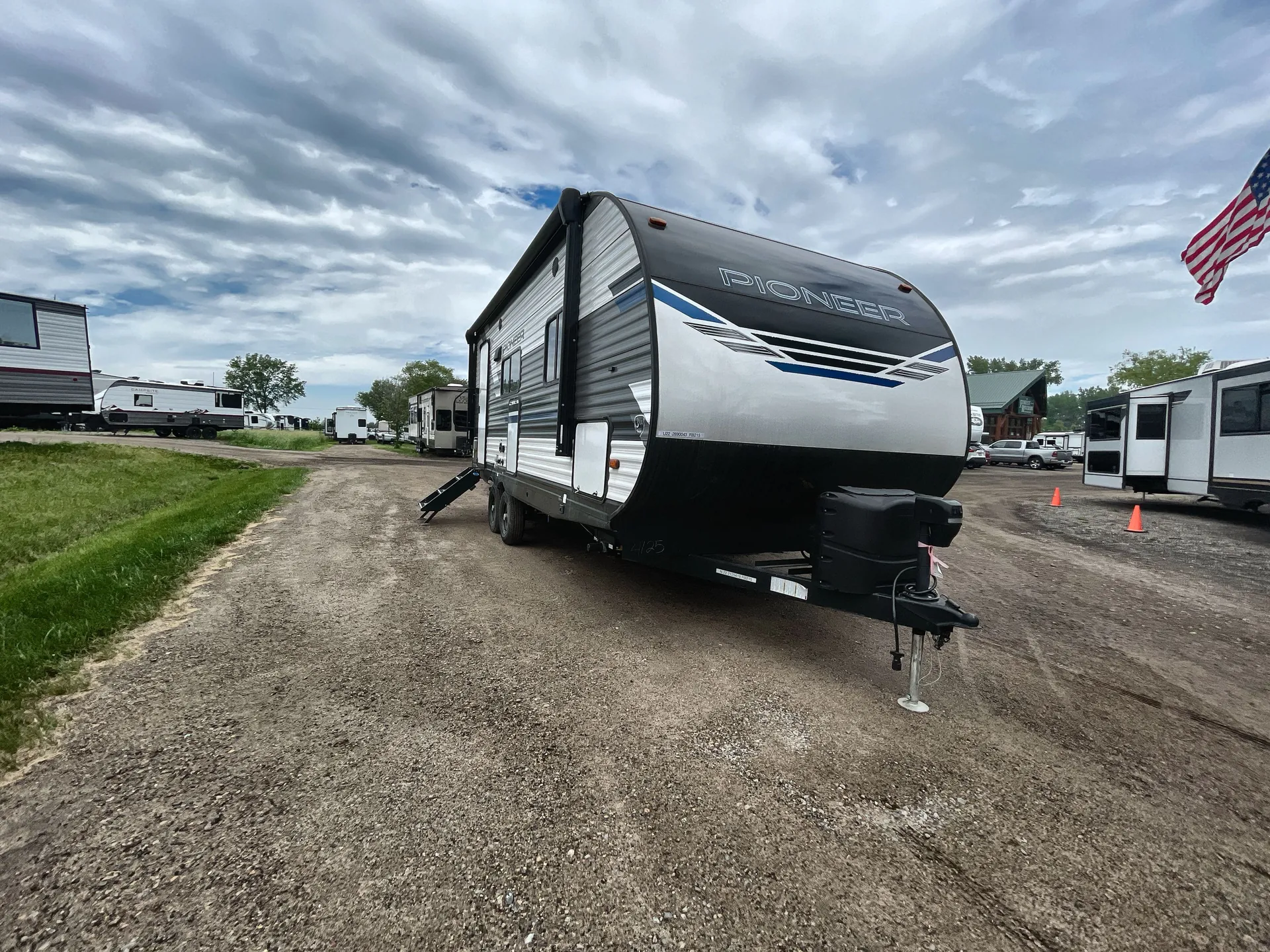2022 Heartland Pioneer RB215 - Photo 2
