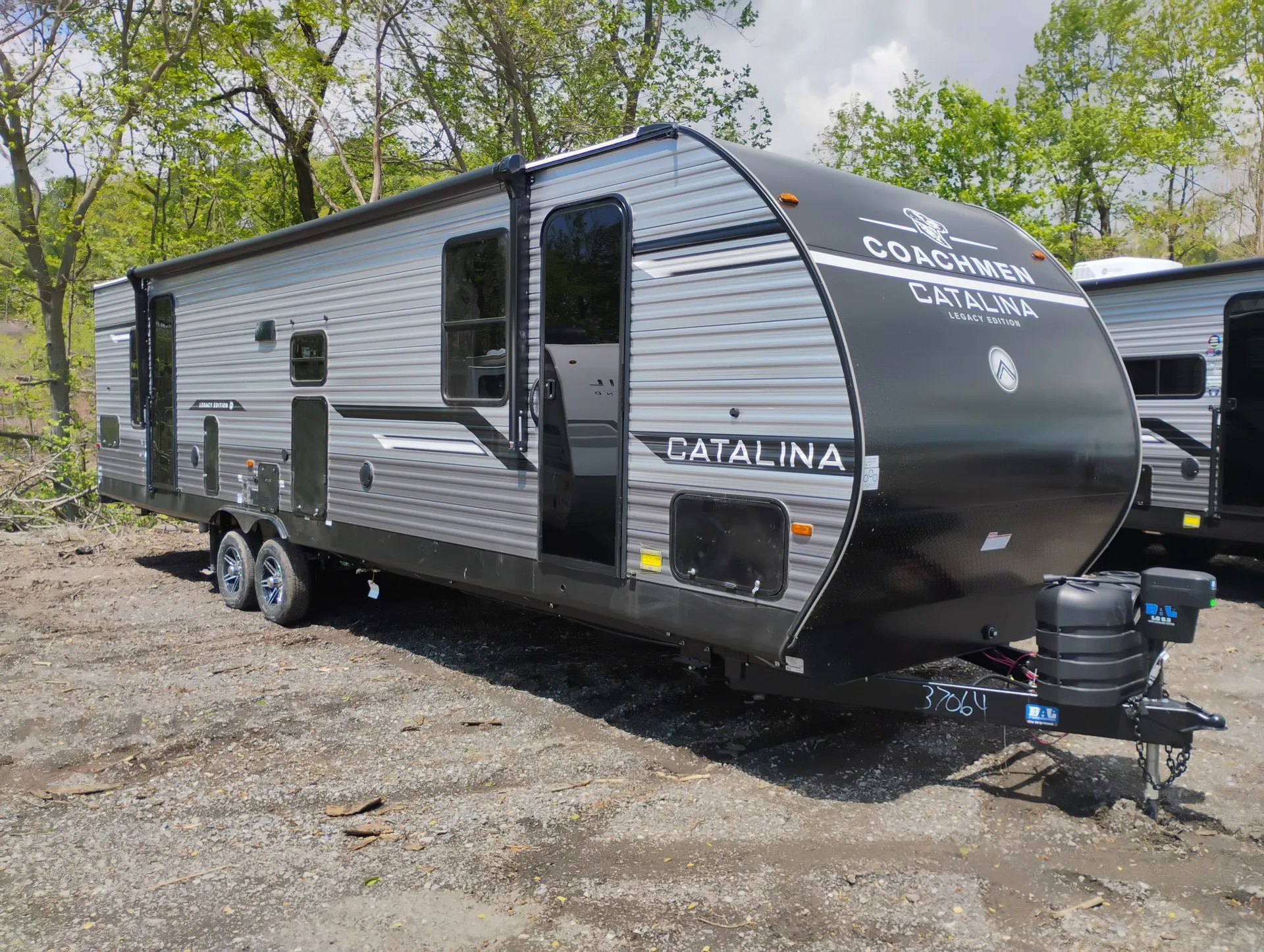 2026 Coachmen Catalina Legacy Edition 333DORM - Photo 2