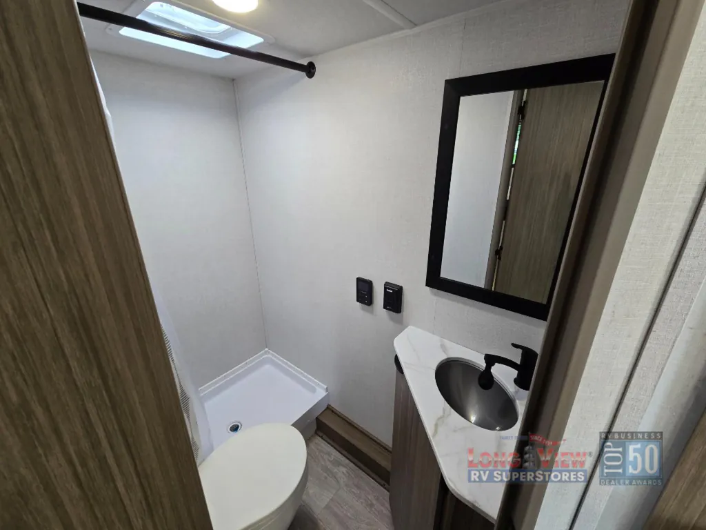2027 Forest River Wildwood FSX 178BH, Photos photo 8