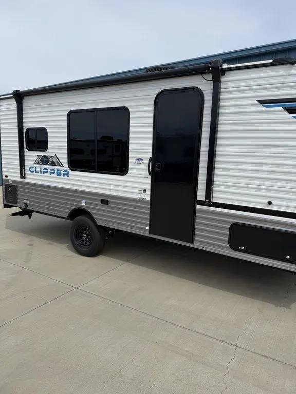 2026 Coachmen Clipper 19RK - Photo 4