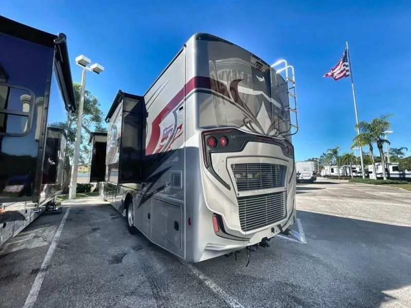 2023 Fleetwood Frontier GTX 39TA dealer photo 5 from Gerzeny's RV World