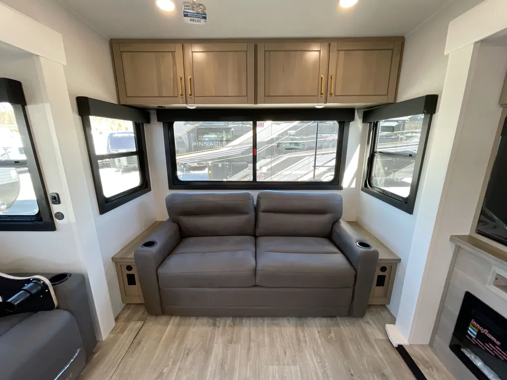 2026 Jayco Eagle 321RSTS, Photos photo 24