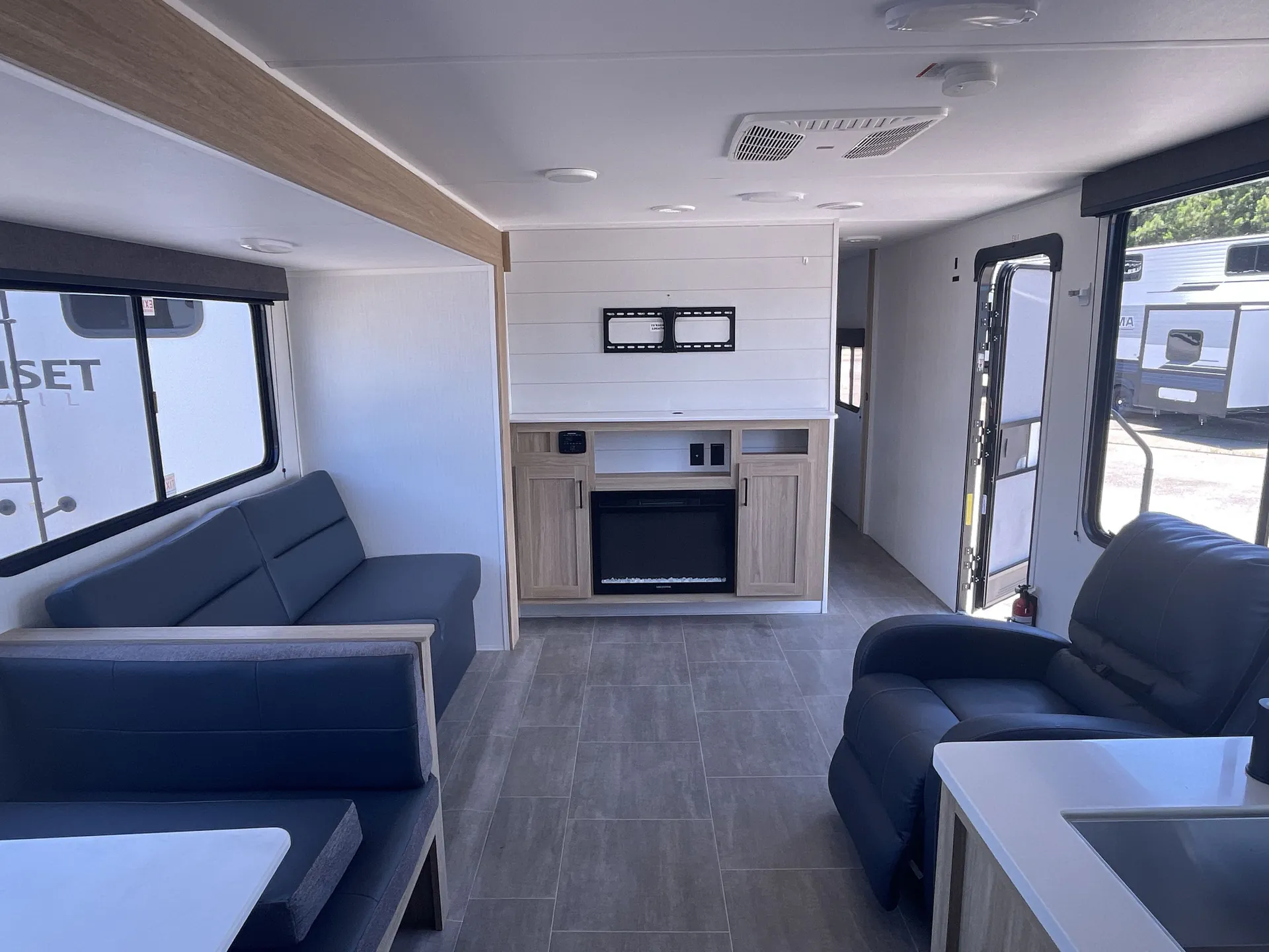 2025 Heartland Prowler 2909RK — living area main