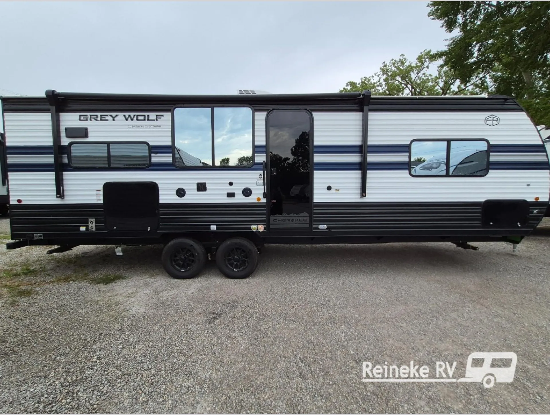 2027 Forest River Cherokee Grey Wolf 26SS