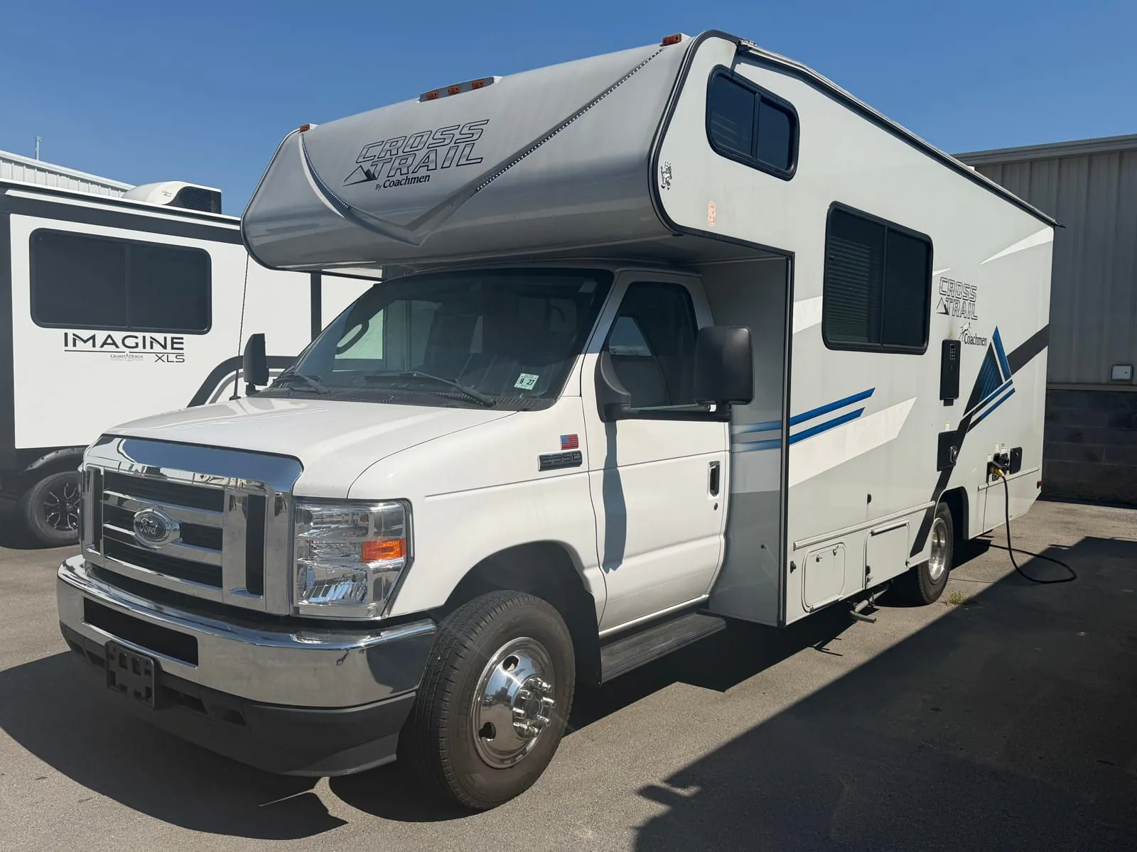 2022 Coachmen Cross Trail XL 23XG - Photo 3