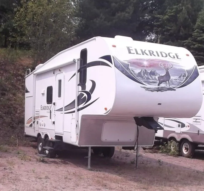 2011 Heartland ElkRidge Xtreme Light E 22 - Photo 2