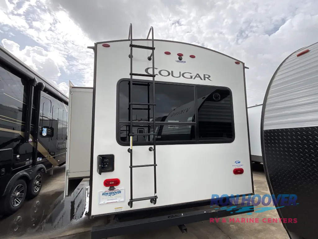 2022 Keystone RV Cougar Half-Ton 33RLI, Photos photo 4