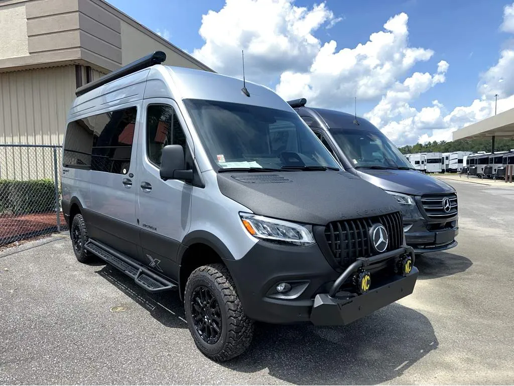2026 Airstream Interstate 19X - Photo 2