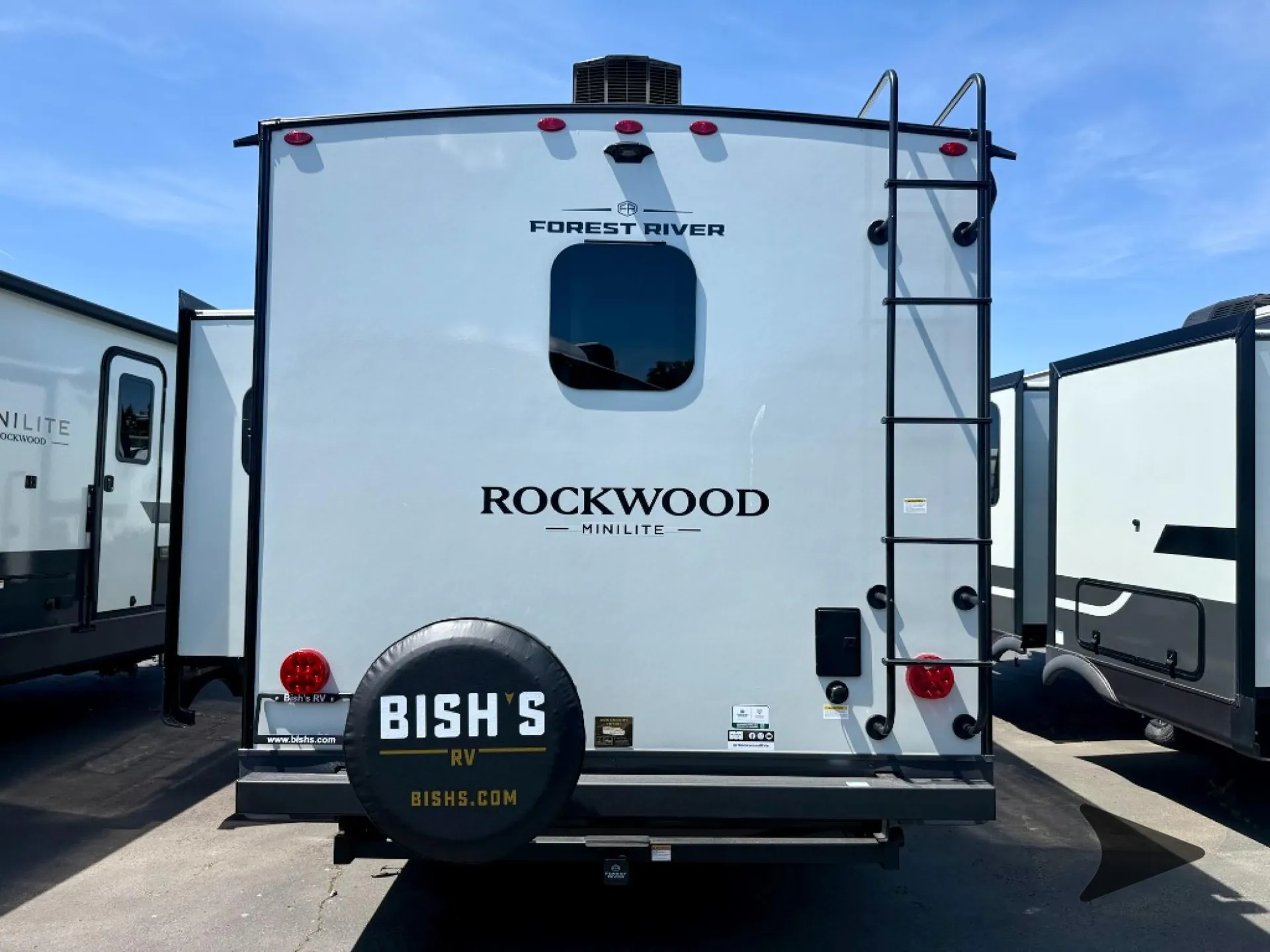 2026 Forest River Rockwood Mini Lite 2214S — Photo 5