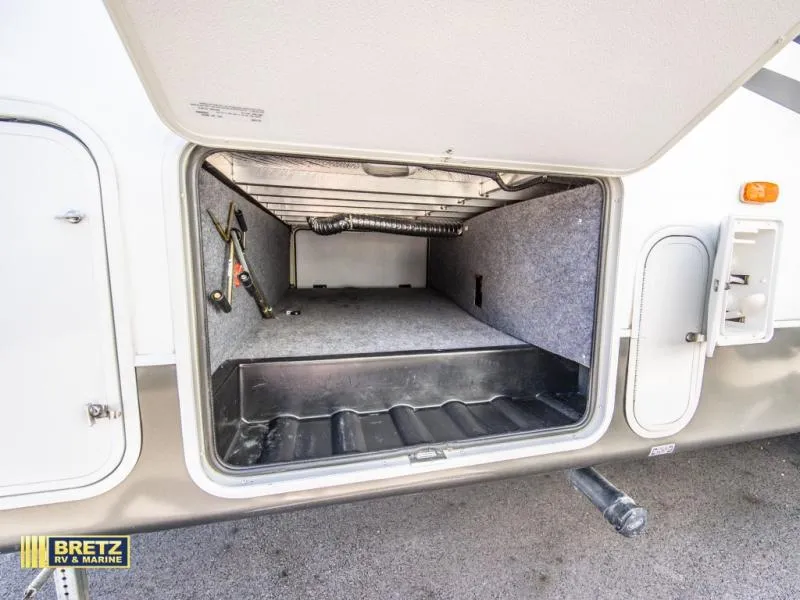 2014 Chaparral Chaparral 274RLS - Photo 3