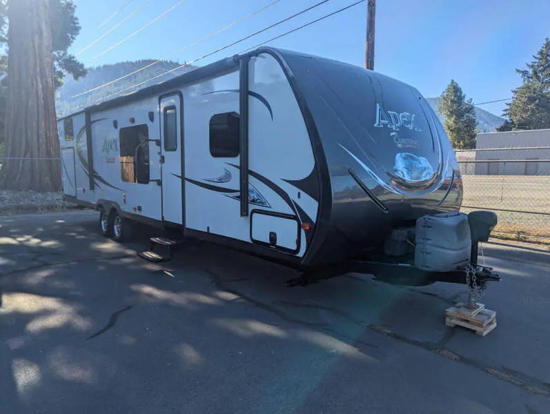 2015 Coachmen Apex 300BHS - Photo 2
