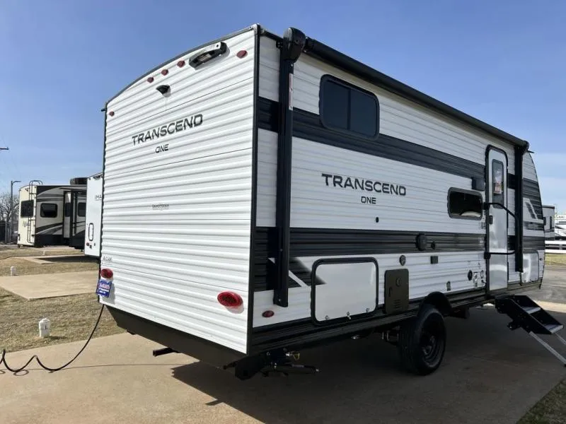 2026 Grand Design Transcend One 161DB - Photo 3