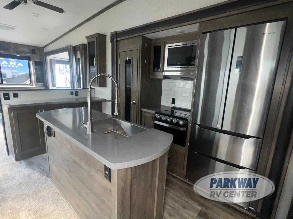 2020 Forest River Sabre 38RDP - Photo 3