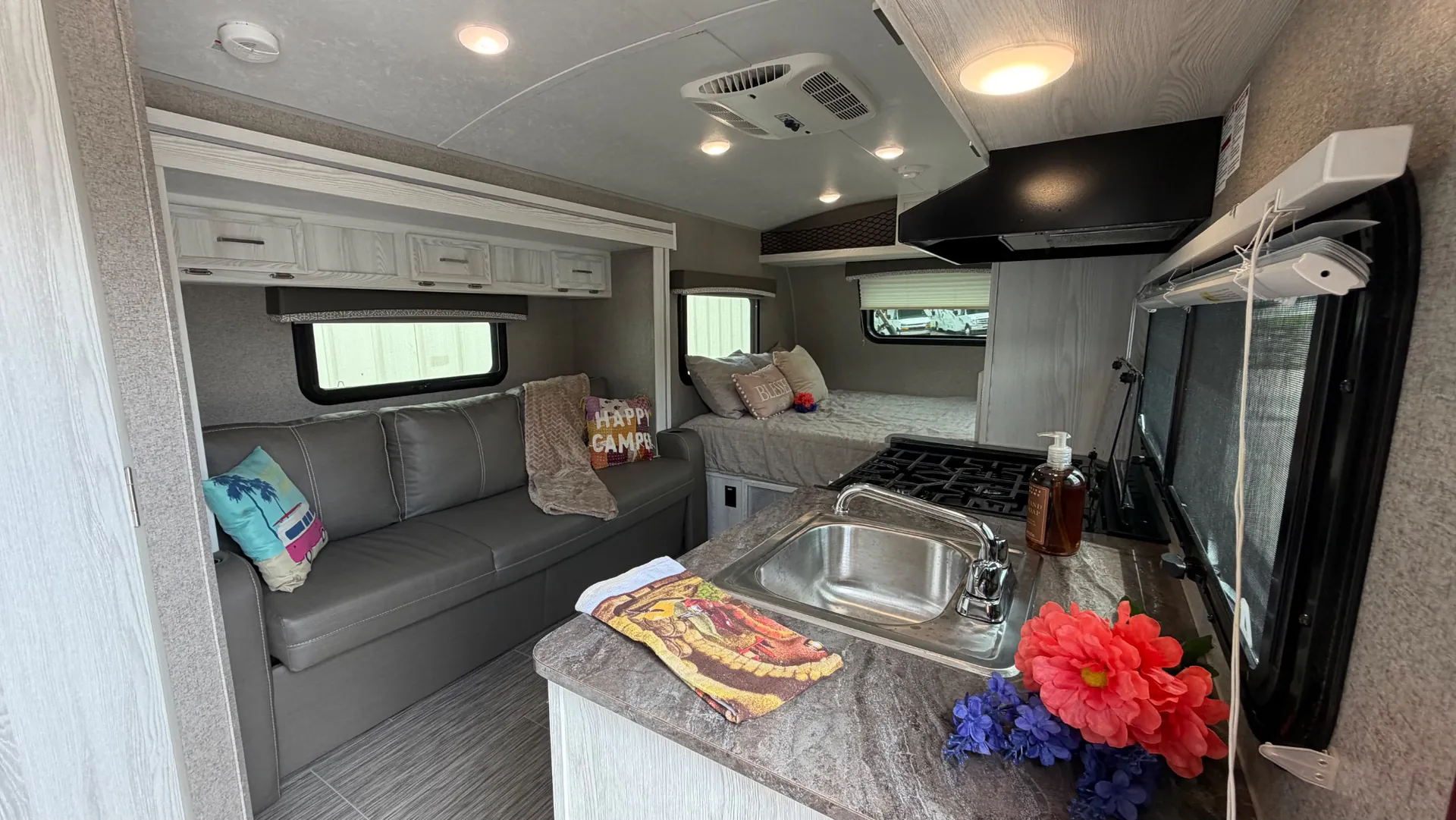 2019 Forest River Rockwood Geo-Pro 19FBS - Photo 4