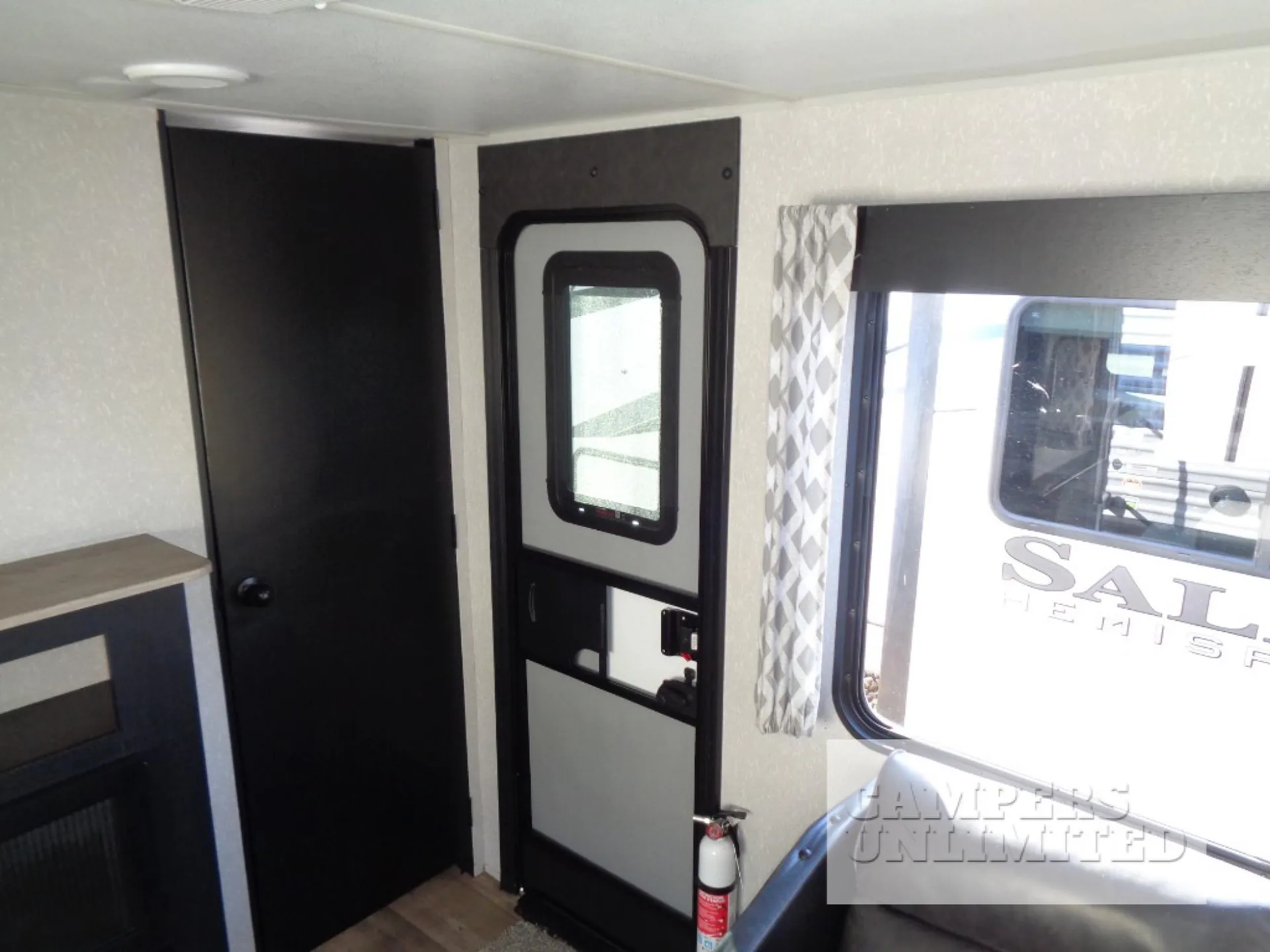 2022 Forest River Cherokee 274BRB — Photo 6