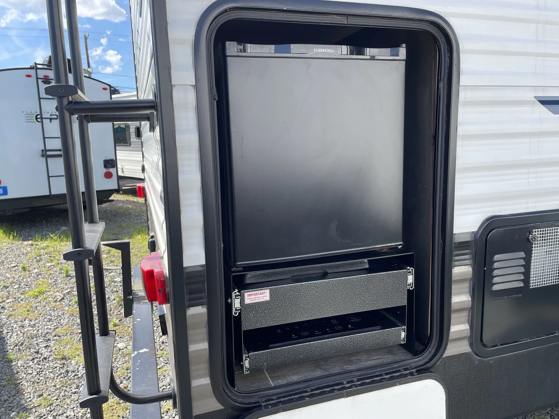 2020 Forest River Puma 30RKQS — front