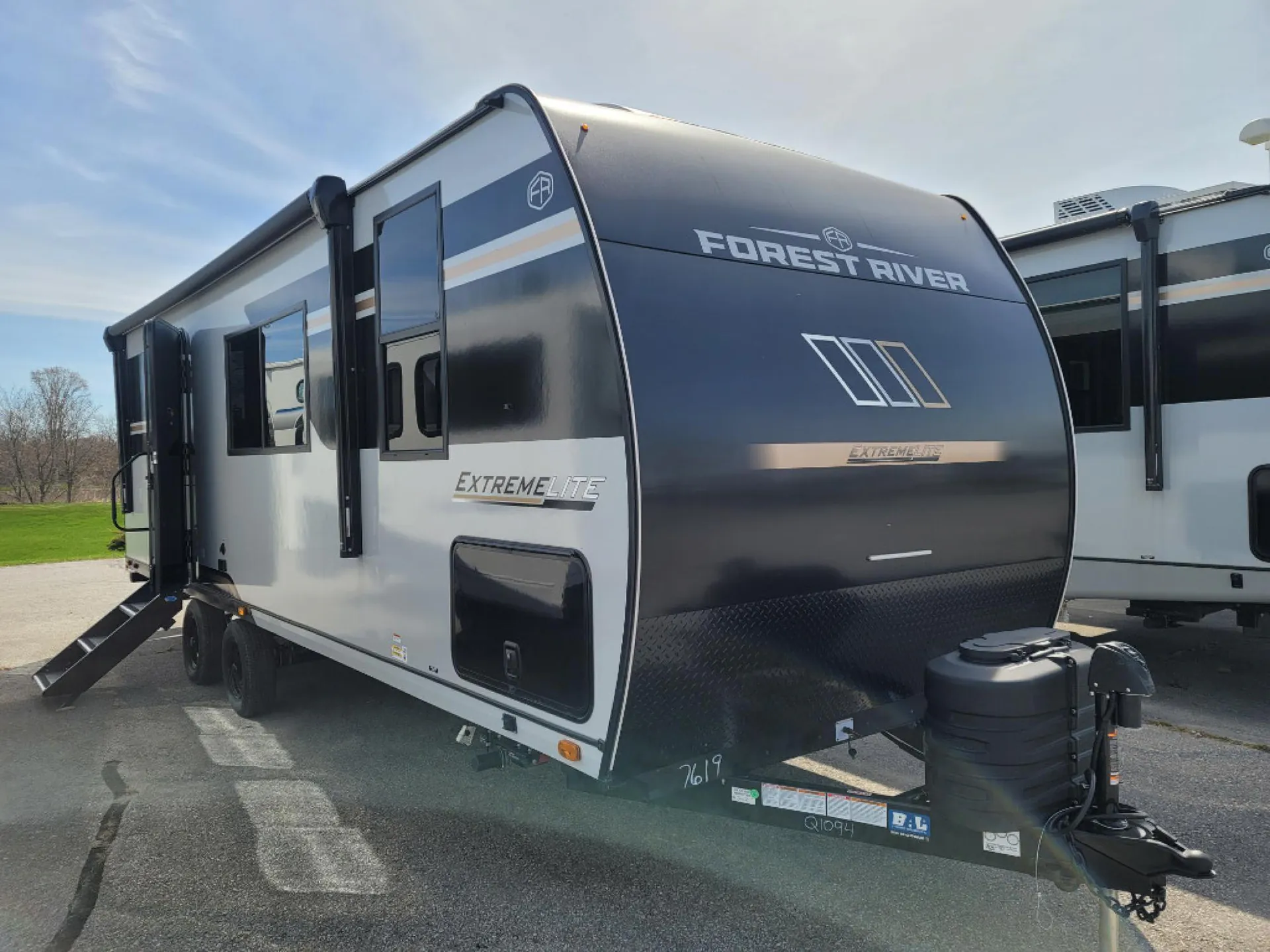 2026 Forest River Vibe Extreme Lite 2500CK dealer photo 1 from Quinte RV Centre