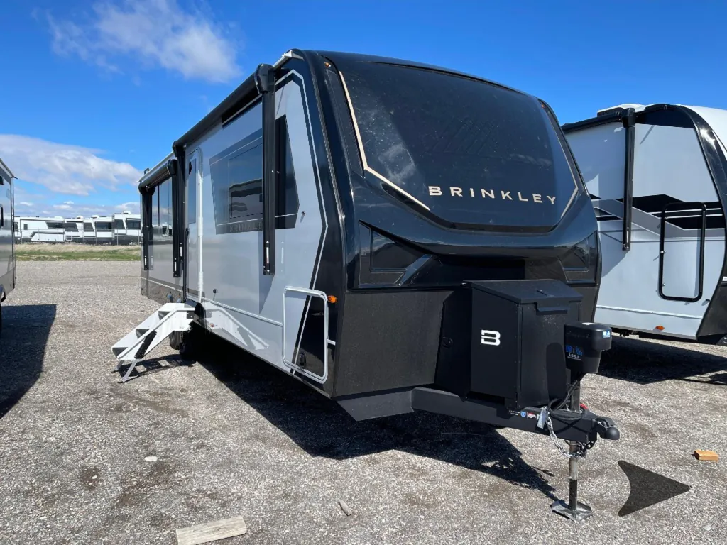 2026 Brinkley Model Z Air 297, Photos photo 5