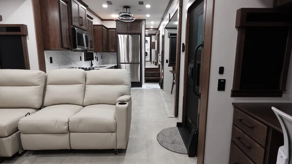 2026 Forest River Riverstone 420RE, Photos photo 4