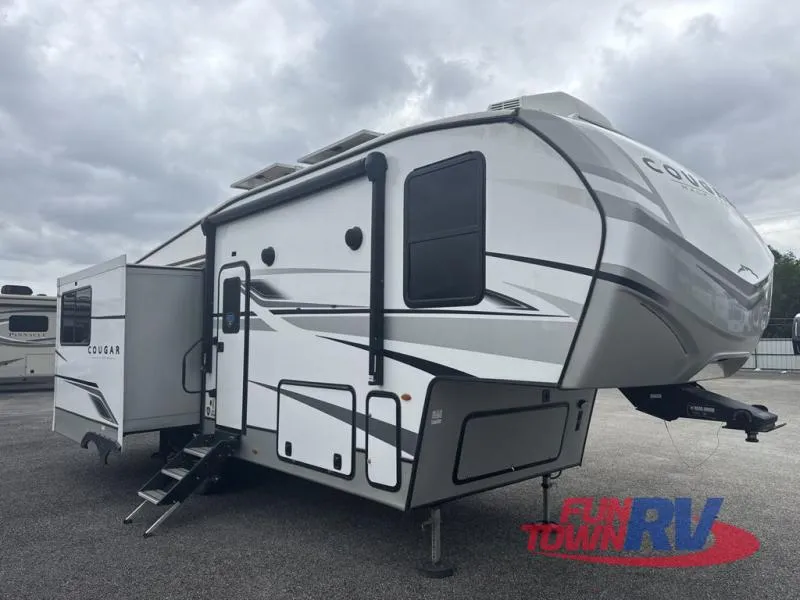 2023 Keystone RV Cougar Half-Ton 27SGS - Photo 2