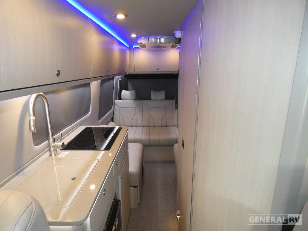 2026 Grech RV Strada-ion AWD LOUNGE - Photo 4