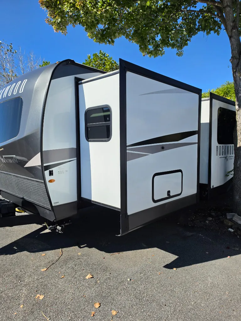 2024 Forest River Rockwood Ultra Lite 2614BS, Photos photo 10