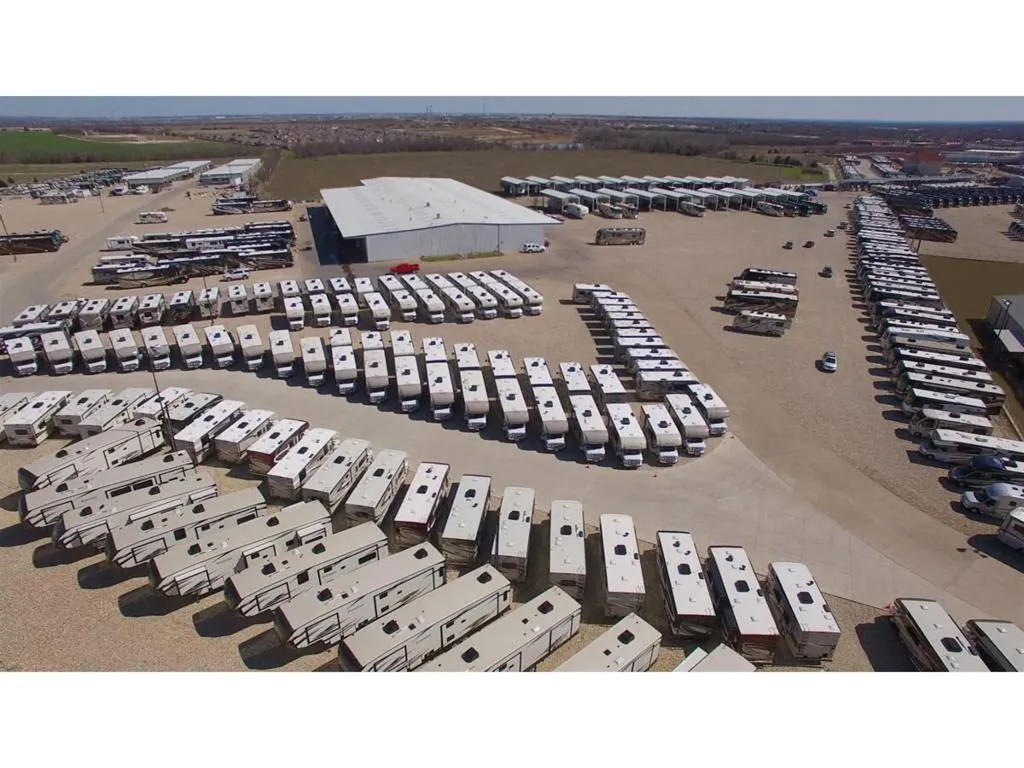 2026 Thor Motor Coach Tellaro Sport 20U, Photos photo 48